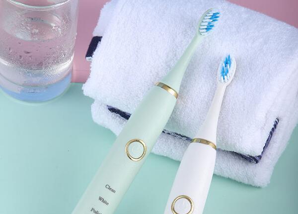 成人家用全自動牙刷能用多久？牙刷壽命揭秘！