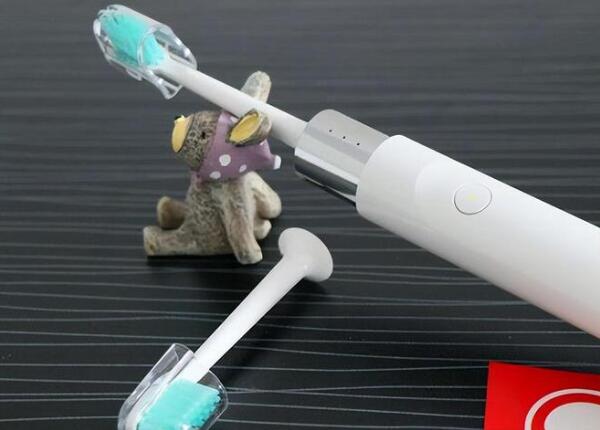 聲波電動(dòng)牙刷怎樣更換刷頭？聲波牙刷頭更換常識(shí)介紹